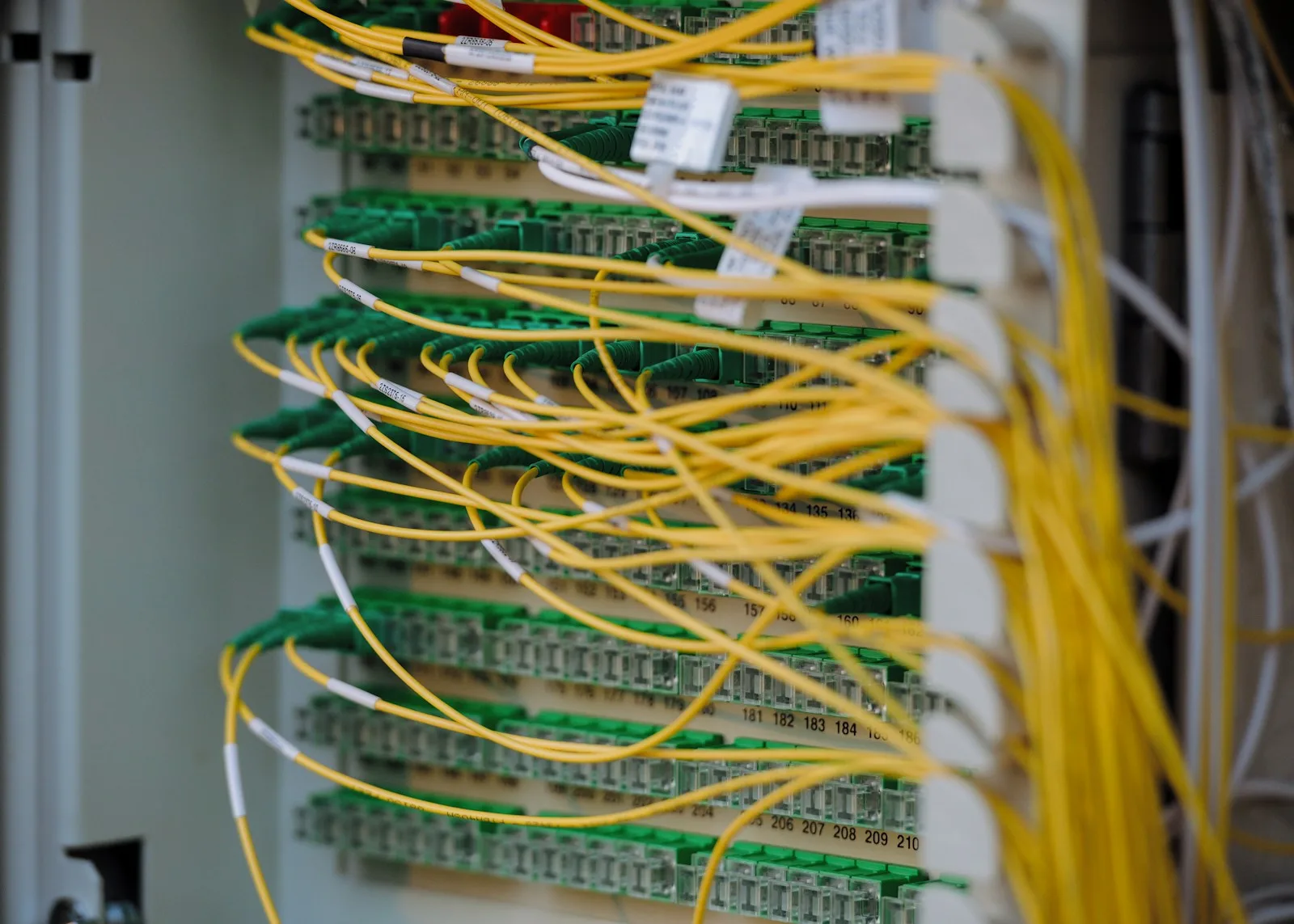 AI Sovereignty Isn't Data Residency. It's Megawatts, Fiber and Wet-Bulb Temperature. (1/3)
